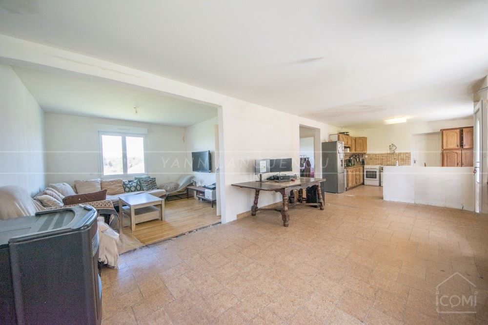 MAISON NEO BRETONNE - 70M² (POSSIBLE 120M) - 1 CHAMBRE (POSSIBLE 3) - GRAND TERRAIN - GRANDE PIECE DE VIE - CALME - TRAVAUX A PREVOIR photo 2