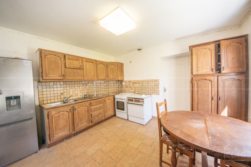MAISON NEO BRETONNE - 70M² (POSSIBLE 120M) - 1 CHAMBRE (POSSIBLE 3) - GRAND TERRAIN - GRANDE PIECE DE VIE - CALME - TRAVAUX A PREVOIR photo 4