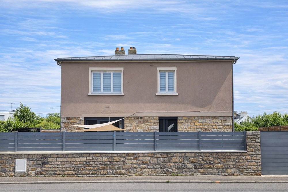 MAISON T7 DE 180M² - 5/6 CHAMBRES - CHEMINEE - TERRASSE +30M² - NON MITOYENNE - JARDIN CLOS - CALME - IDEAL FAMILLE
