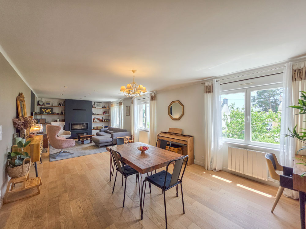 MAISON T7 DE 180M² - 5/6 CHAMBRES - CHEMINEE - TERRASSE +30M² - NON MITOYENNE - JARDIN CLOS - CALME - IDEAL FAMILLE photo 5