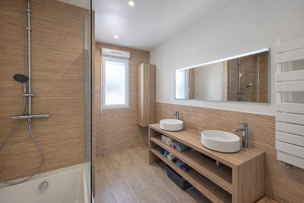 MAISON T7 DE 180M² - 5/6 CHAMBRES - CHEMINEE - TERRASSE +30M² - NON MITOYENNE - JARDIN CLOS - CALME - IDEAL FAMILLE photo 4