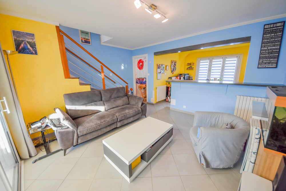 MAISON DE VILLE 111M² T5 DE 1959 - 3 CHAMBRES POSSIBLE 4 - GARAGE - BEAU POTENTIEL photo 3