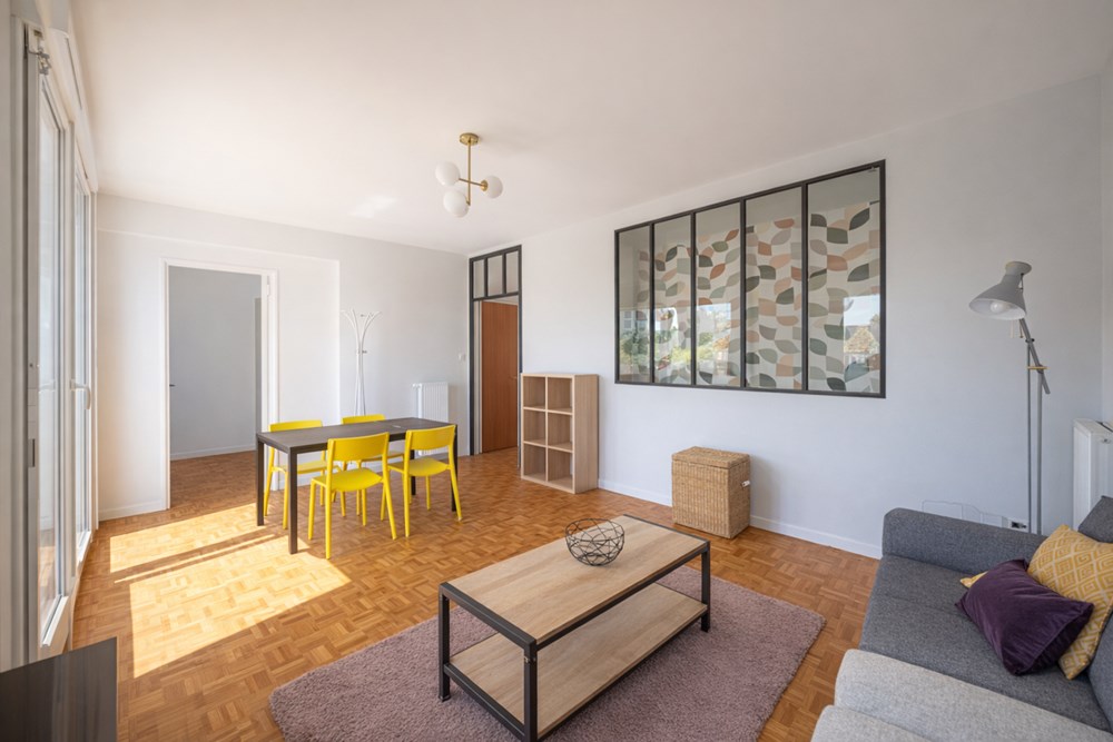APPARTEMENT - T5 - 4 CHAMBRES - DPE D - IDEAL INVESTISSEUR - BALCON - VUE DEGAGEE photo 4