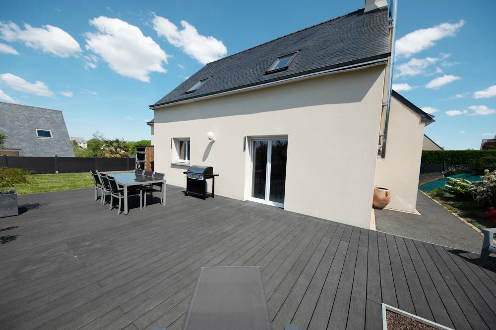 MAISON CONTEMPORAINE - 4 CHAMBRES (5 POSSIBLE) - PAS DE TRAVAUX A PREVOIR - TERRAIN 700 M2 - COUP DE COEUR photo 2