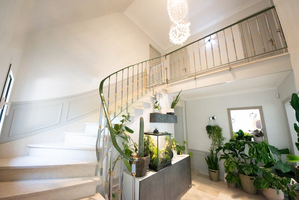 MAISON ENTIEREMENT RENOVEE - 155 M2 HABITABLE - 245 M2 UTILE - 1100 M2 DE TERRAIN - RARE - COUP DE COEUR photo 4