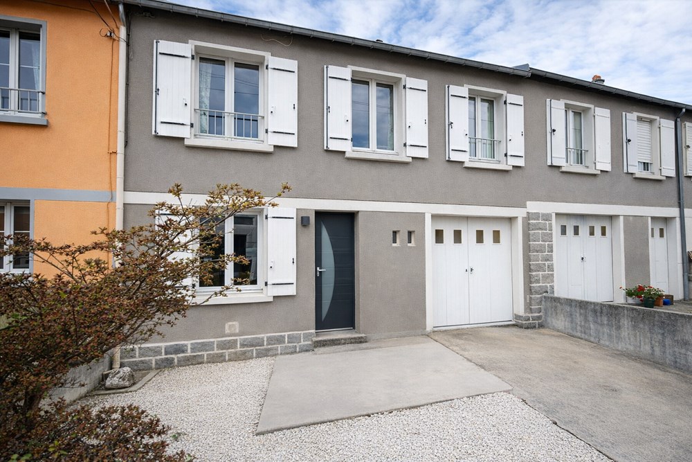 BREST SAINT PIERRE - ECOLE NAVALE - EN IMPASSE - MAISON 90 M2 - RENOVEE EN 2024 - 3/4 CHAMBRES - VERANDA - JARDIN - TERRAIN 250 M2