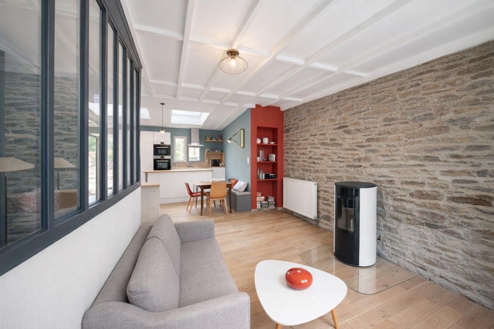 MAISON ATYPIQUE - PROCHE DES COMMODITES - AMENAGEE AVEC SOIN - JARDIN CLOS - COUP DE COEUR ASSURE photo 2