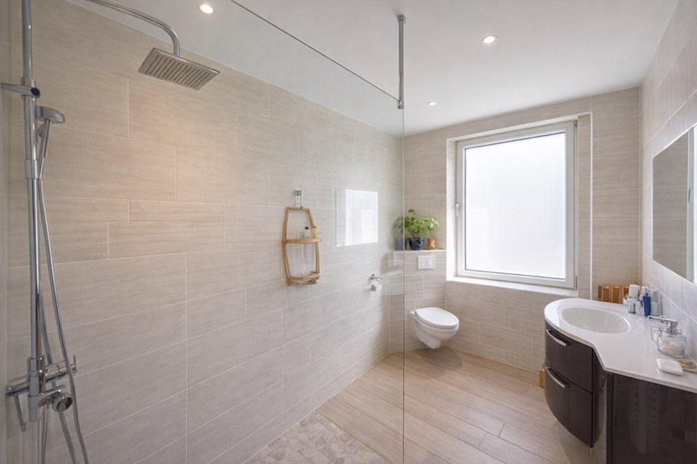 MAISON 106M² - 4 CHAMBRES /6 POSSIBLES - GRANDE PIECE DE VIE - FENETRES RECENTES - RARE - COMBLES 65M² - FORT POTENTIEL photo 5