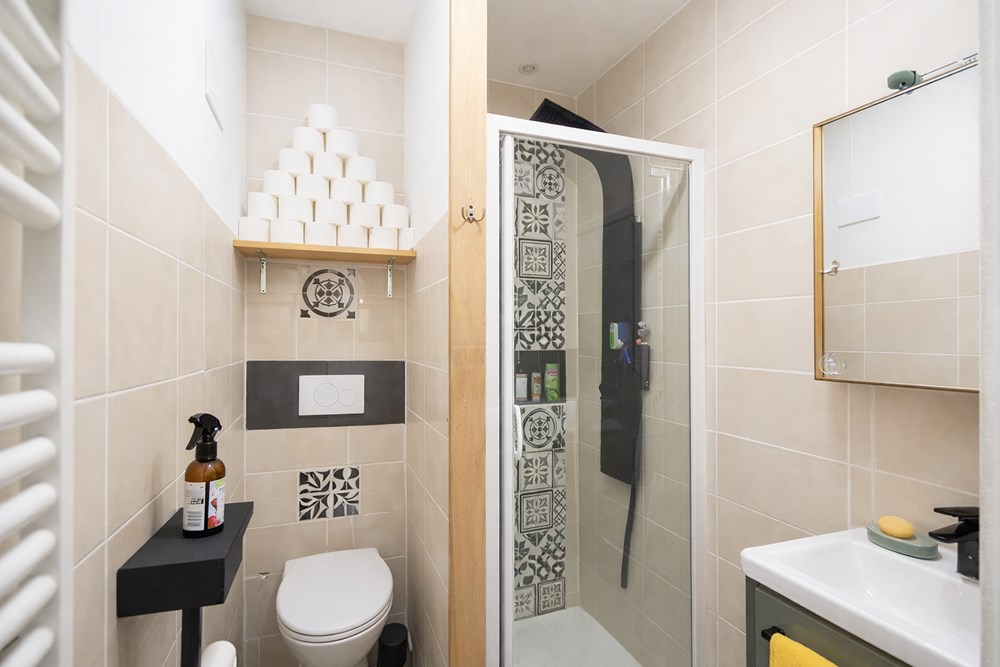 APPARTEMENT DE 38 M2 - SANS VIS A VIS - AUCUN TRAVAUX - FAIBLES CHARGES - VMC - EXCELLENT DPE C - CHAUFFAGE ELECTRIQUE - photo 4