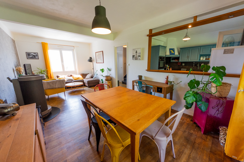 MAISON T5 87M² - 3 CHAMBRES - TERRASSE - GARAGE - SOUS-SOL SUR TERRAIN CLOS DE 330M² photo 4