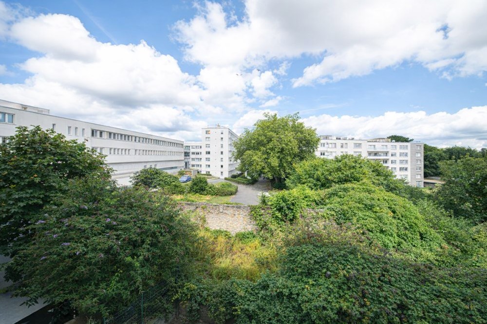 APPARTEMENT - T3 - LUMINEUX - BIEN EXPOSE - PORTE DE BREST - EMPLACEMENT RECHERCHE - PETITE COPROPRIETE photo 3