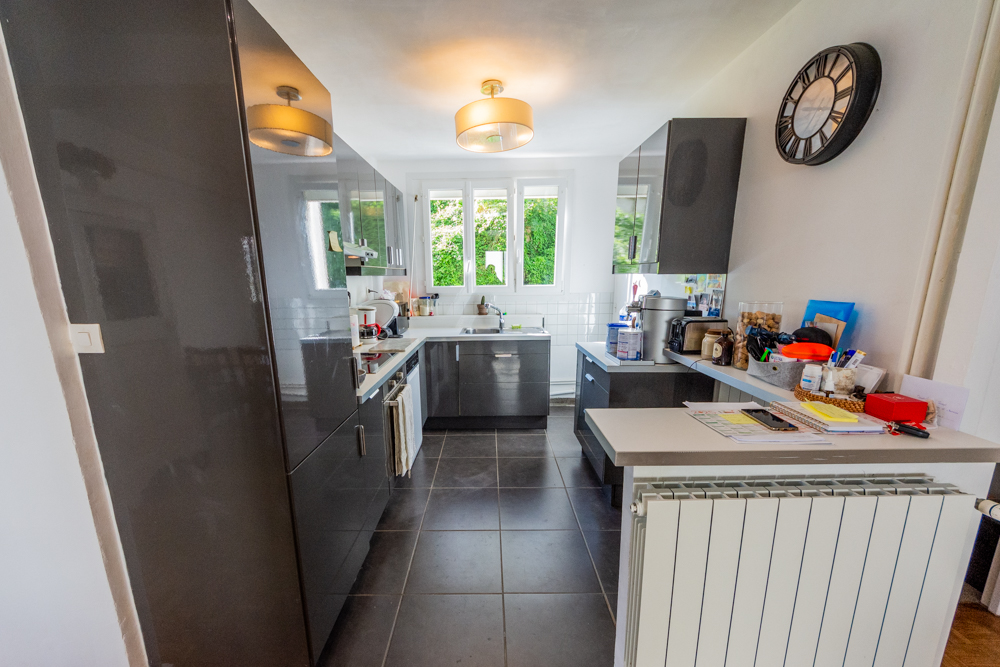 APPARTEMENT T4 79M² - 3 CHAMBRES - DALLE BETON - GARAGE EN OPTION - PAS DE TRAVAUX photo 2
