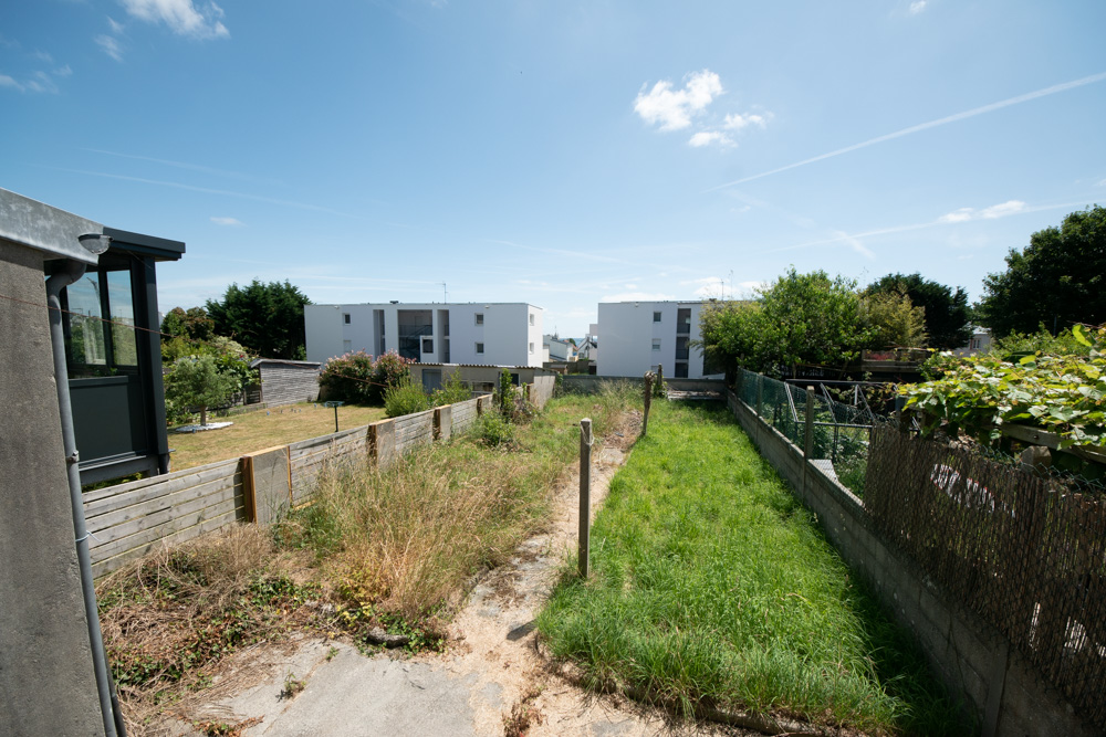 MAISON - A 200 M DE LA ROUTE DE LA CORNICHE - 86 M2 - 3 CHAMBRES - VUE MER - RARE SUR LE SECTEUR -SURELEVATION A ETUDIER photo 4