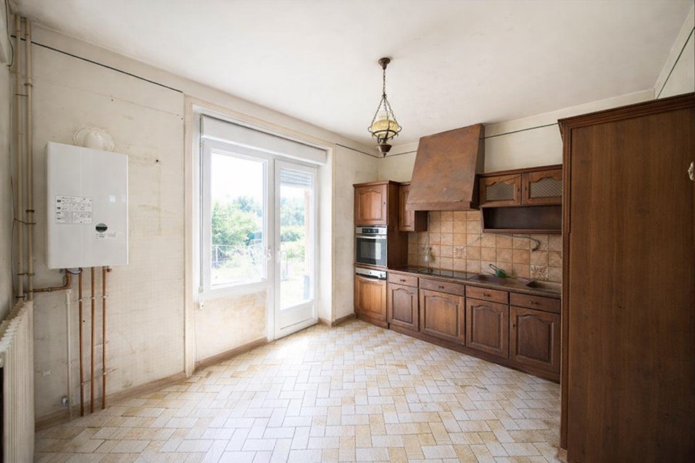 MAISON - A 200 M DE LA ROUTE DE LA CORNICHE - 86 M2 - 3 CHAMBRES - VUE MER - RARE SUR LE SECTEUR -SURELEVATION A ETUDIER photo 4