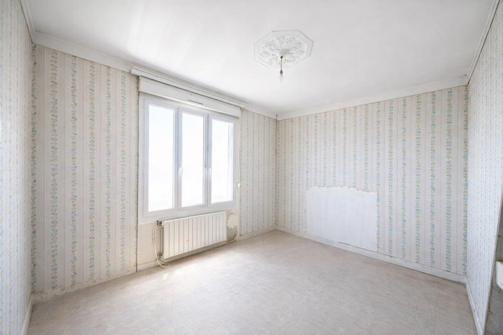 MAISON - A 200 M DE LA ROUTE DE LA CORNICHE - 86 M2 - 3 CHAMBRES - VUE MER - RARE SUR LE SECTEUR -SURELEVATION A ETUDIER photo 2