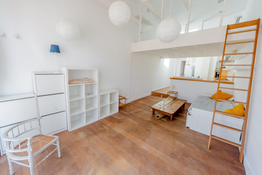 APPARTEMENT T2 59M² - DALLE BETON - JARDIN PRIVATIF - 1 CHAMBRE - 2 MEZZANINES - MULTIPLES POSSIBLILITES