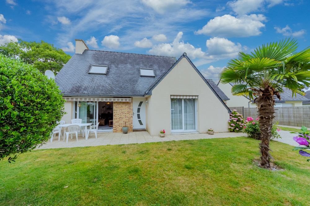 MAISON INDIVIDUELLE 115M² T6 DE 1997 - 4 CHAMBRES - GARAGE SUR TERRAIN CLOS DE 550M² photo 5