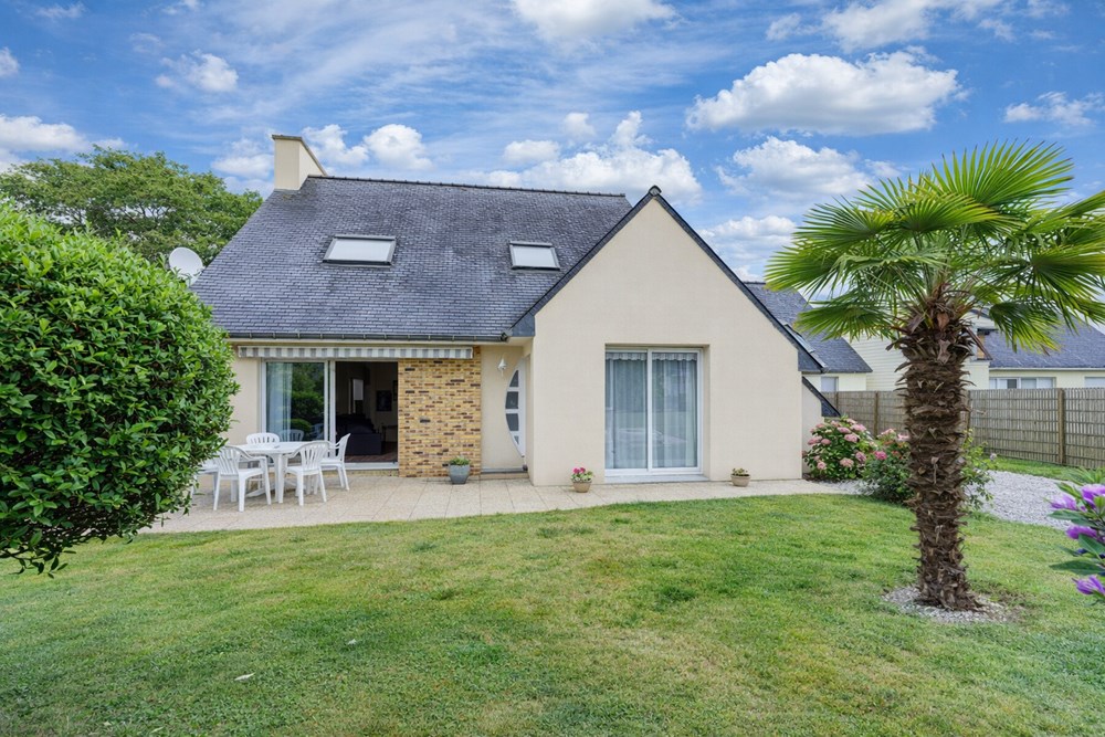MAISON INDIVIDUELLE 115M² T6 DE 1997 - 4 CHAMBRES - GARAGE SUR TERRAIN CLOS DE 550M² photo 5