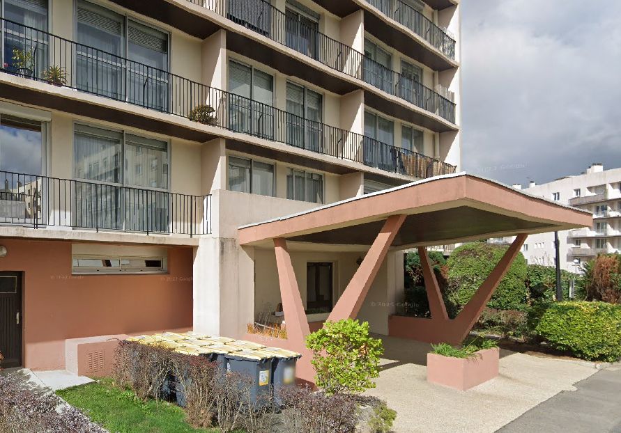 APPARTEMENT T3 - ASCENSEUR - VERDURE - ACCES PMR - CALME - AUCUNS TRAVAUX - DALLE BETON