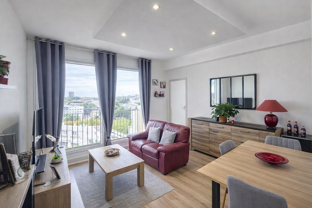 APPARTEMENT T3 - ASCENSEUR - VERDURE - ACCES PMR - CALME - AUCUNS TRAVAUX - DALLE BETON photo 4