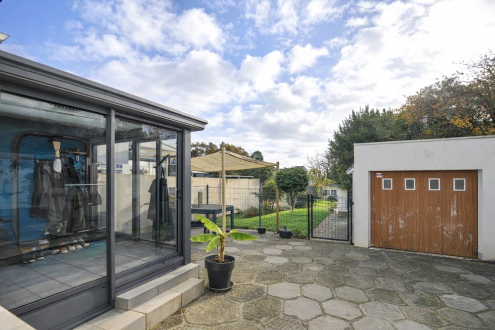 MAISON DE 1935 - JARDIN CLOS DE 400 M² - GARAGE - DEPENDANCE - SANS TRAVAUX - DPE D - CHAUFFAGE GAZ DE VILLE