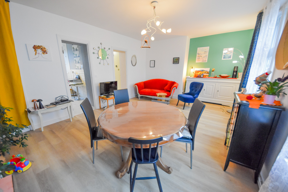 APPARTEMENT T3 69M² - DALLE BETON - 2 CHAMBRES - PLACE DE PARKING PRIVEE - COUP DE COEUR photo 3