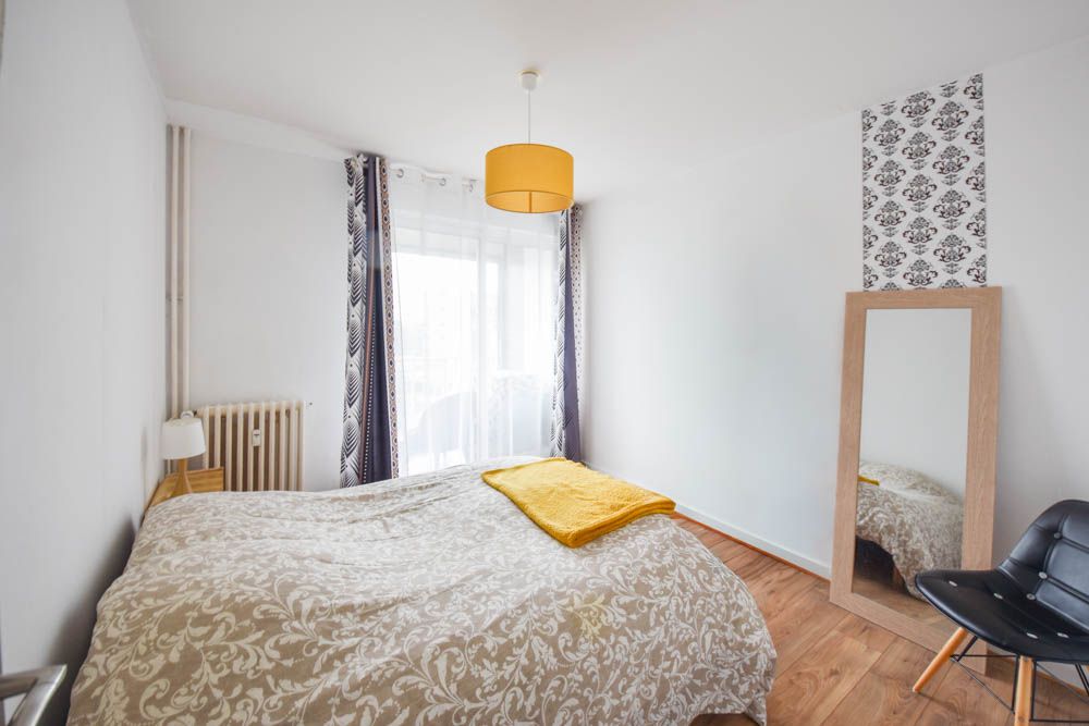 APPARTEMENT DE 71 M2 - 2 CHAMBRES - SANS TRAVAUX - ASCENSEUR - DALLE BETON - CHAUFFAGE URBAIN - DPE C photo 4