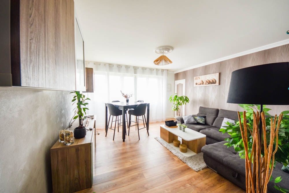 APPARTEMENT DE 71 M2 - 2 CHAMBRES - SANS TRAVAUX - ASCENSEUR - DALLE BETON - CHAUFFAGE URBAIN - DPE C