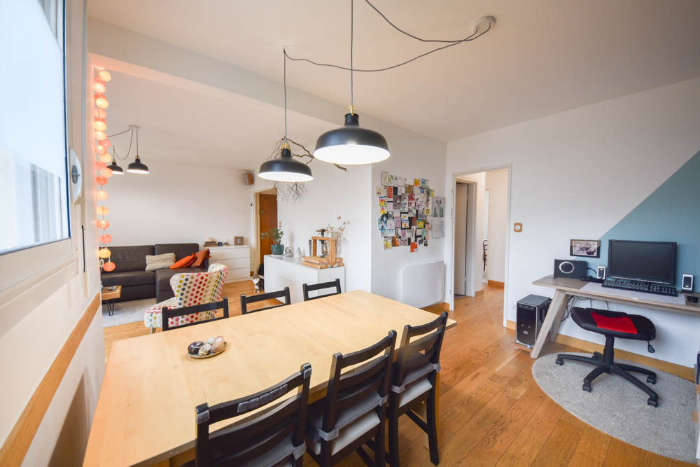 APPARTEMENT 79 M2 EN REZ DE JARDIN - 2 CHAMBRES( POSSIBLE 3) - SANS TRAVAUX - TERRASSE DE 25 M2 - CAVE - PARKING - DPE D - ACCES PMR photo 3
