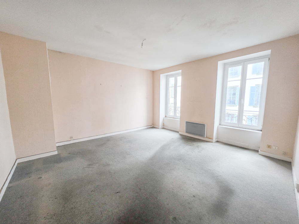 APPARTEMENT T2 - PIECE DE VIE DE 22M² - CHAMBRE SUR JARDIN - LUMINEUX - IDEAL 1ER ACHAT OU LOCATIF - COUP DE COEUR photo 2