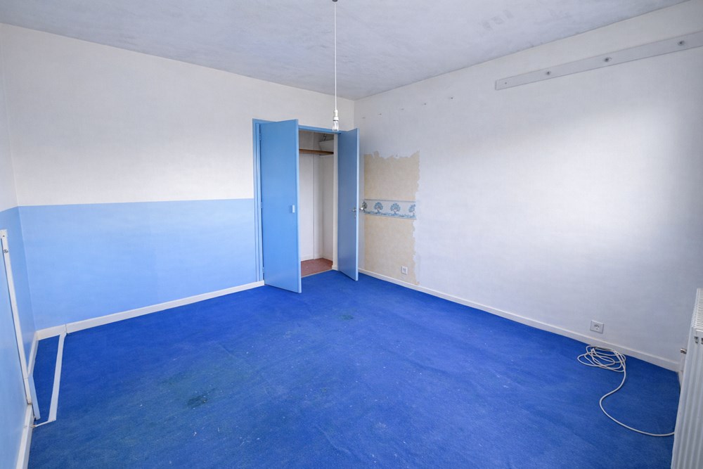 MAISON NEOBRETONNE INDIVIDUELLE T7 170M² AVEC SOUS-SOL INTEGRAL - MULTIPLES POSSIBILITES D'AMENAGEMENT SUR TERRAIN DE 650M² photo 3