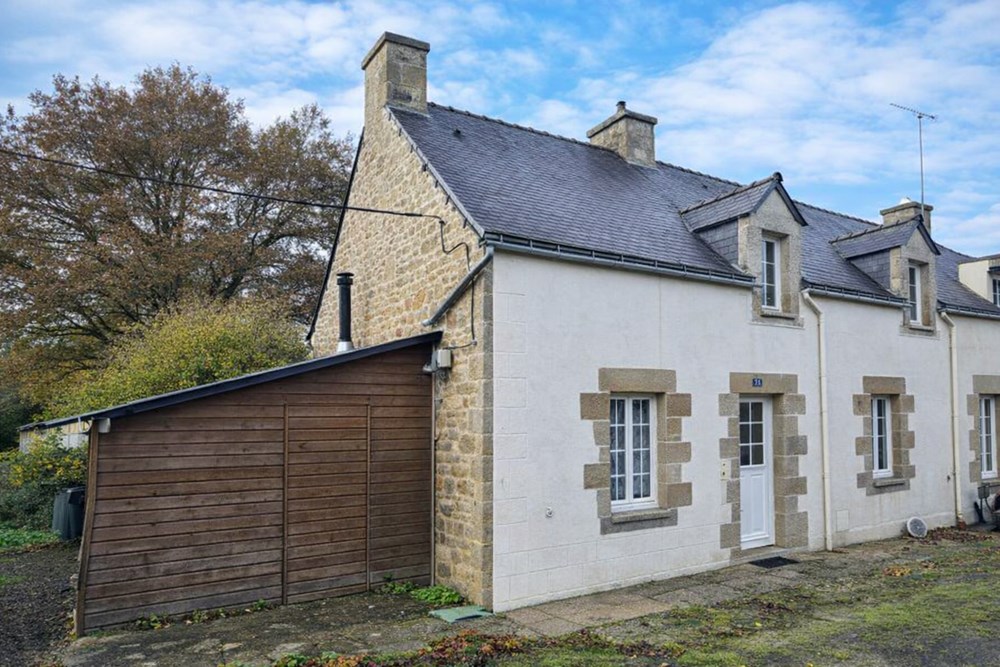 MAISON T2 DE CHARME SUR 200 M² DE TERRAIN - RENOVATION DE QUALITE - EXCELLENT DPE - COUP DE COEUR - RARE