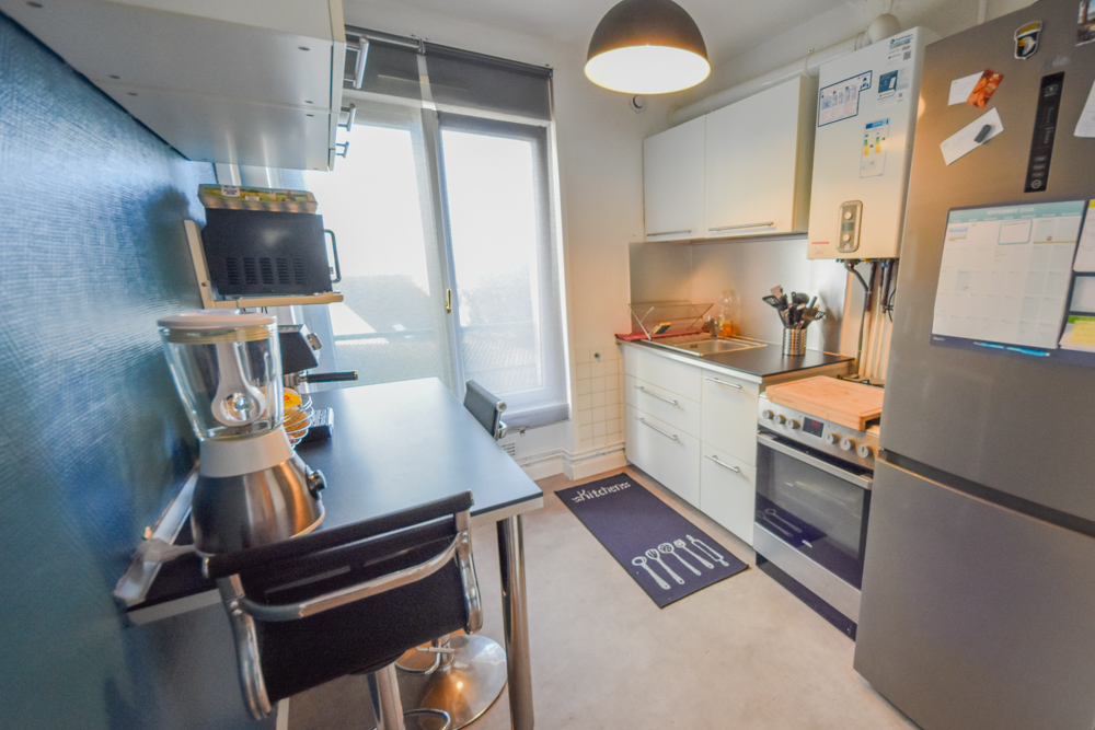 APPARTEMENT T4 57M² - 2 CHAMBRES - DALLE BERTON - PARKING PRIVATIF - CHAUDIERE NEUVE photo 3