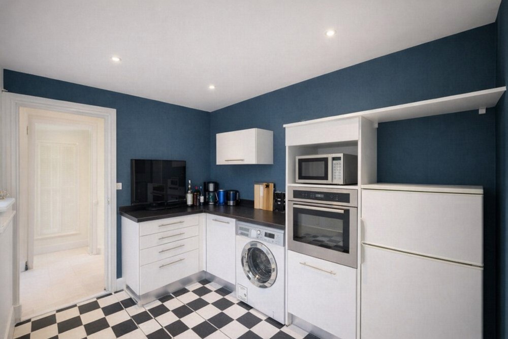 APPARTEMENT 55M² - DEUX CHAMBRES - DPE D - ST MICHEL - RARE - CAVE - PIECE DE VIE LUMINEUSE photo 4