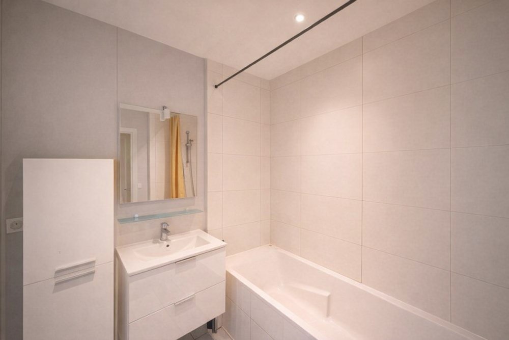 APPARTEMENT 55M² - DEUX CHAMBRES - DPE D - ST MICHEL - RARE - CAVE - PIECE DE VIE LUMINEUSE photo 5