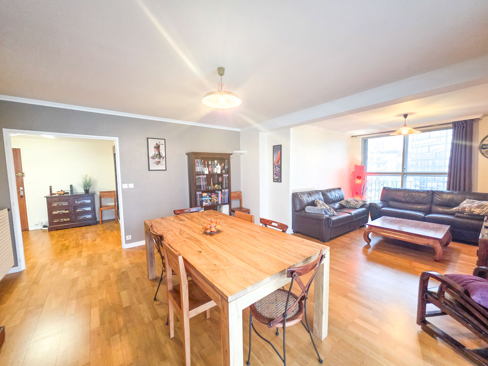APPARTEMENT T5 AVEC BELLE PIECE DE VIE - 3/4 CHAMBRES - BALCONS-TERRASSE-ASCENSEUR-PARKING PRIVATIF - AUCUN TRAVAUX photo 4
