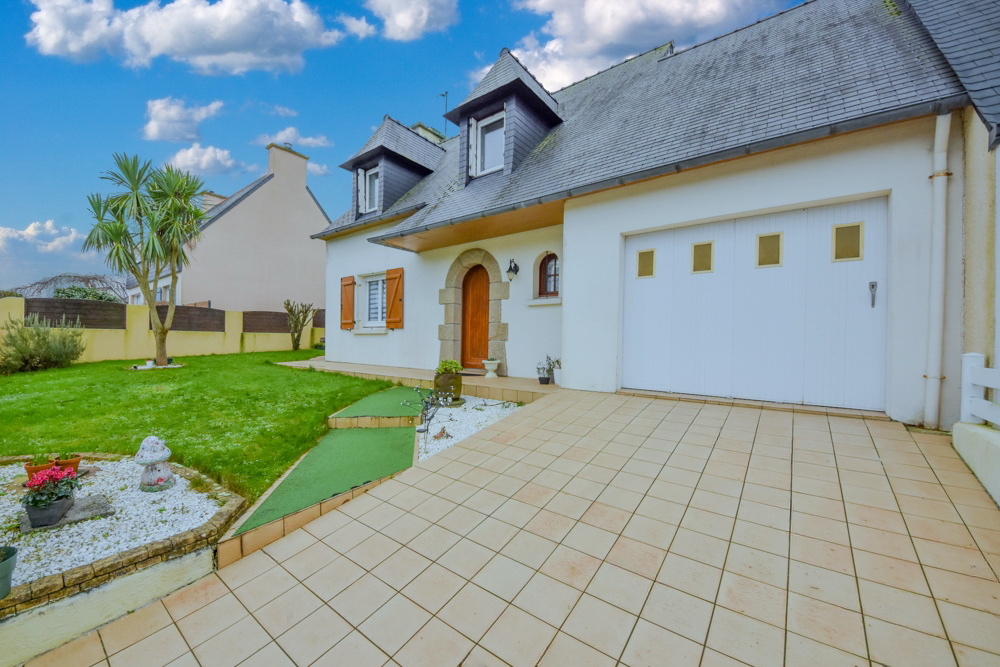 MAISON T5 105M² DE 1984 - 3 CHAMBRES - GARAGE - AUCUNS TRAVAUX - TERRAIN CLOS DE 350M²