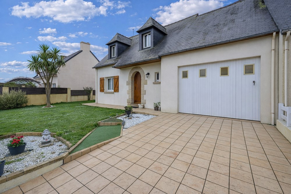 MAISON T5 105M² DE 1984 - 3 CHAMBRES - GARAGE - AUCUNS TRAVAUX - TERRAIN CLOS DE 350M²