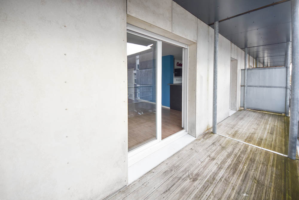 APPARTEMENT DE 59 M2 DE 2011 - 2 CHAMBRES - BALCON DE 9 M2 - DALLE BETON - PLACE DE PARKING - DPE C - CHAUFFAGE URBAIN - photo 5