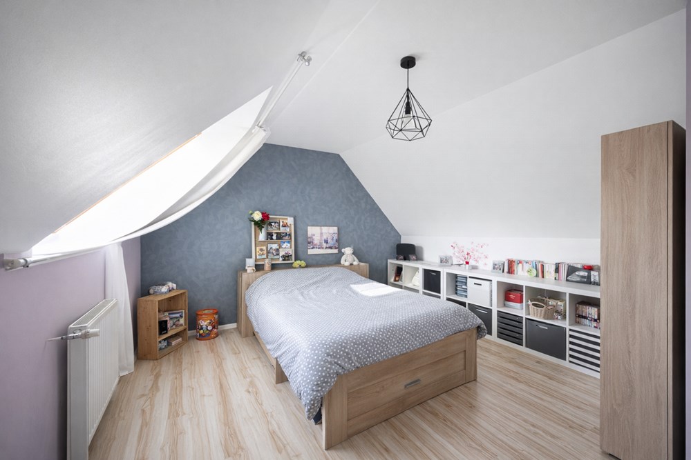 BREST LIMITE BOHARS- MAISON DE 86 M2 - ANNEE 2012 - 3 CHAMBRES - DEPENDANCE DE 15 M2- JARDIN CLOS ET SECURISE - DPE C - photo 5