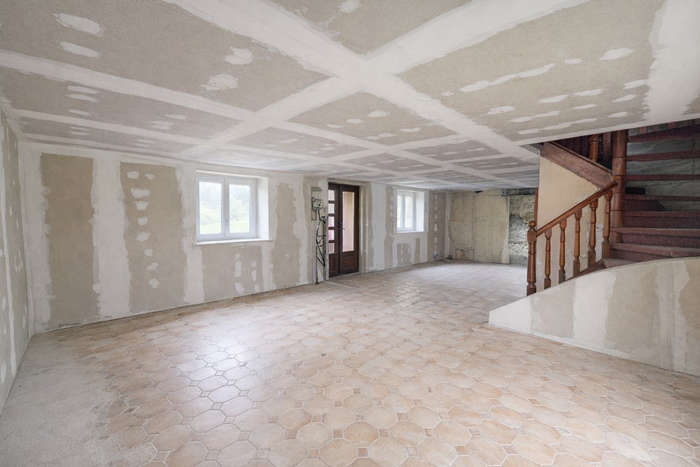 MAISON DE 120 M² SUR 3000M² DE TERRRAIN - 3 CHAMBRES - CARPORT 38M² - CALME - CHARME - RENOVATION A FINIR photo 4