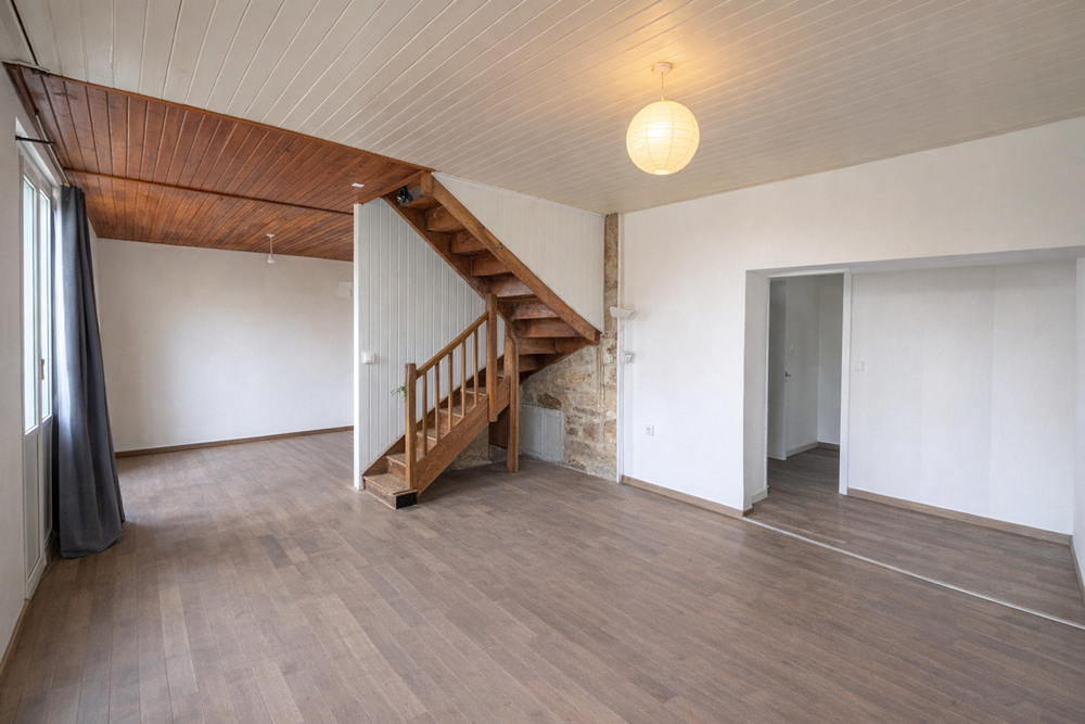 MAISON - MAISON T4 DE CHARME DES ANNEES 30 SUR +300M² DE TERRAIN - NON MITOYEN - COUP DE COEUR ASSURE - TRAVAUX A PREVOIR photo 4