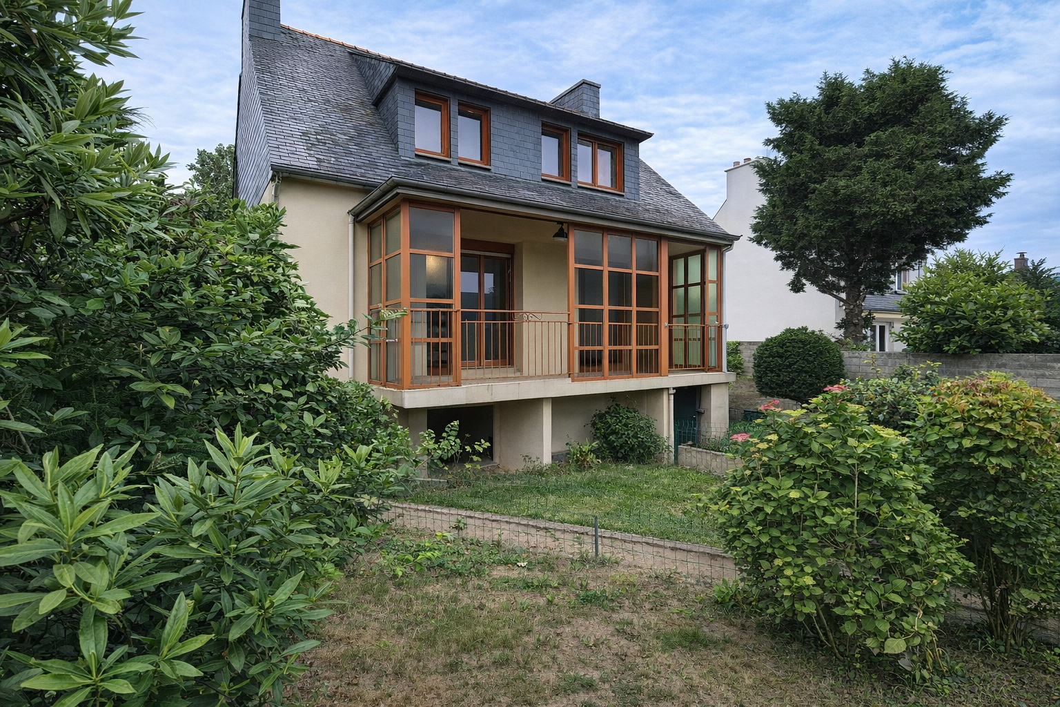 MAISON T6 122M² - 4 CHAMBRES - SOUS-SOL INTEGRAL - QUARTIER CALME - TERRAIN DE 430M²
