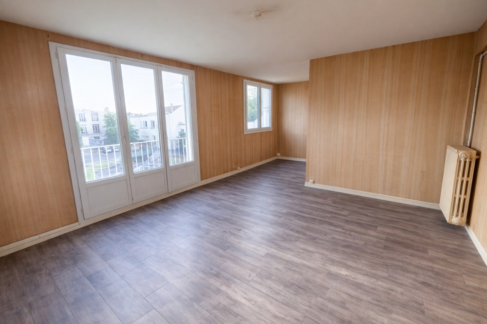 APPARTEMENT T5 84M² - 3 CHAMBRES POSSIBLE 4 - GARAGE EN OPTION - DALLE BETON - BEAU POTENTIEL photo 4