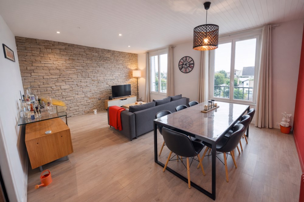 APPARTEMENT 68M² T3 - 2 CHAMBRES - DERNIER ETAGE - DALLE BETON - LUMINEUX - AUCUNS TRAVAUX photo 3