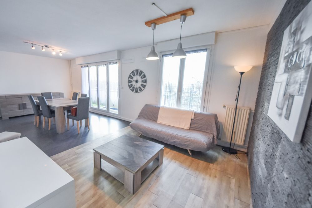 APPARTEMENT 77M² T5 - DALLE BETON - 2 CHAMBRE POSSIBLE 3 - IDEAL COLOCATION - BEAU POTENTIEL photo 3