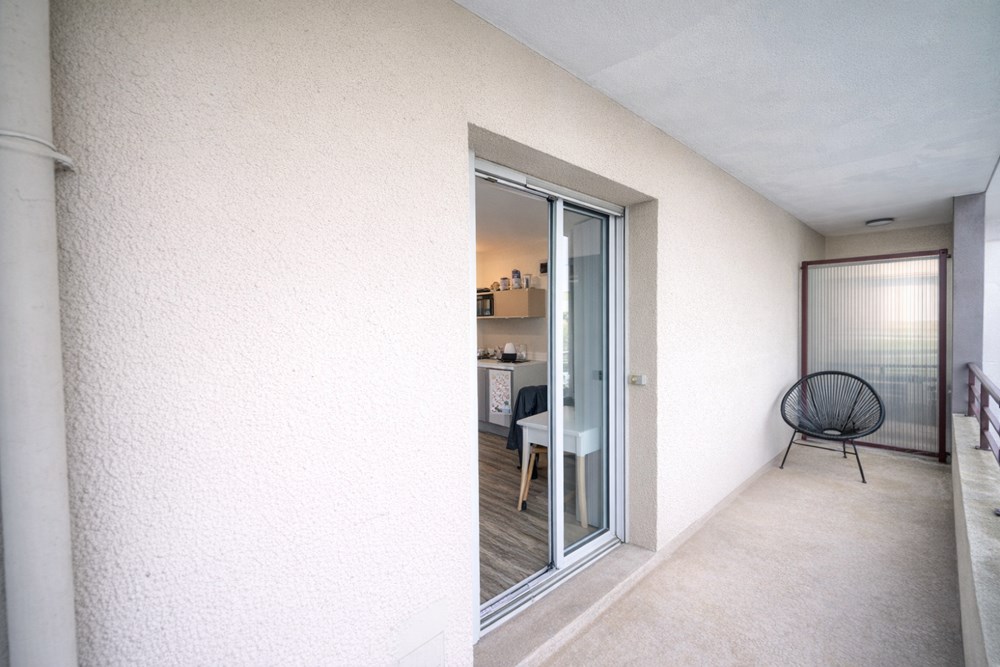 APPARTEMENT - T1 - STUDIO - DPE C - IDEAL INVESTISSEUR OU PREMIER ACHAT - BALCON. photo 4