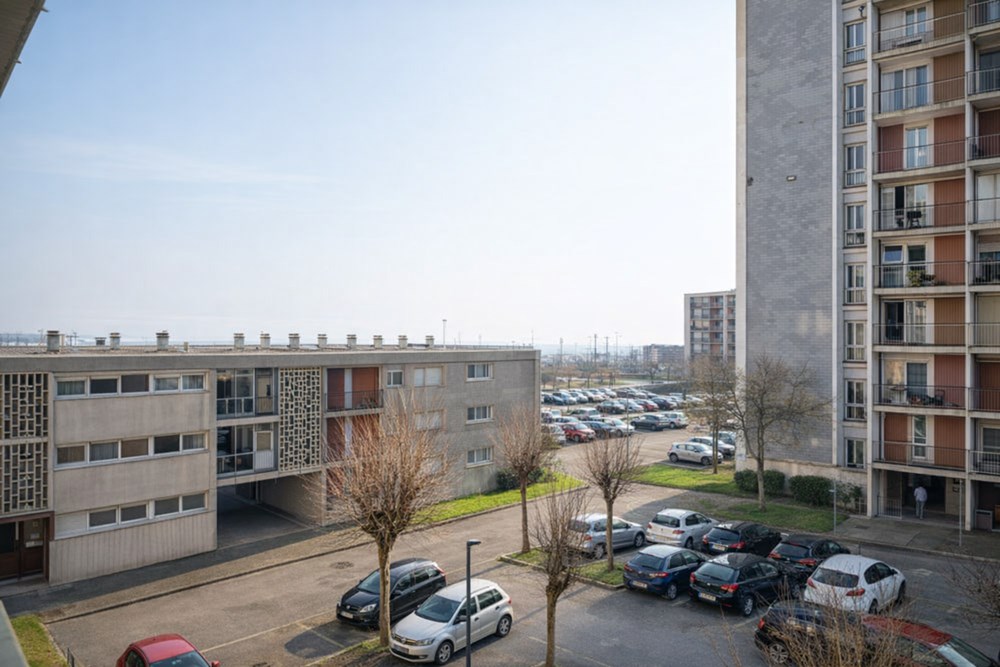 APPARTEMENT - T3 - 2EM ETAGE - 2 CHAMBRES - IDEALEMENT SITUE - DPE D - BALCON - ASCENSEUR