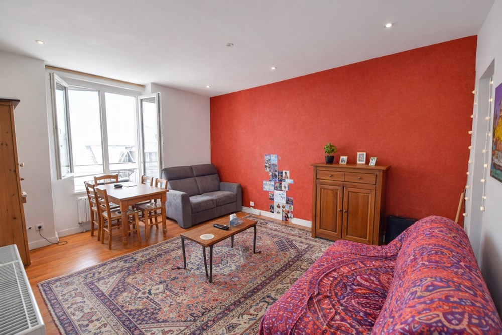 APPARTEMENT T2 39M² - 1 CHAMBRE - LOCATAIRE EN PLACE EN NON MEUBLE - CAVE - FAIBLES CHARGES