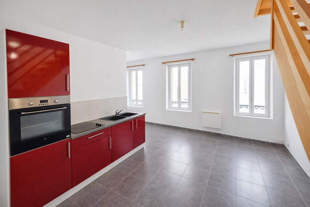 APPARTEMENT DUPLEX T3 55M² - DALLE BETON - 2 CHAMBRES - DERNIER ETAGE - PETITE COPROPRIETE - PAS DE TRAVAUX - CAVE BETONNEE